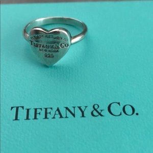 Retired Tiffany heart tag ring